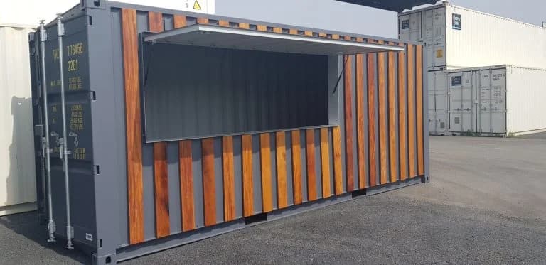 Snack bar en contenedor de 20 pies
